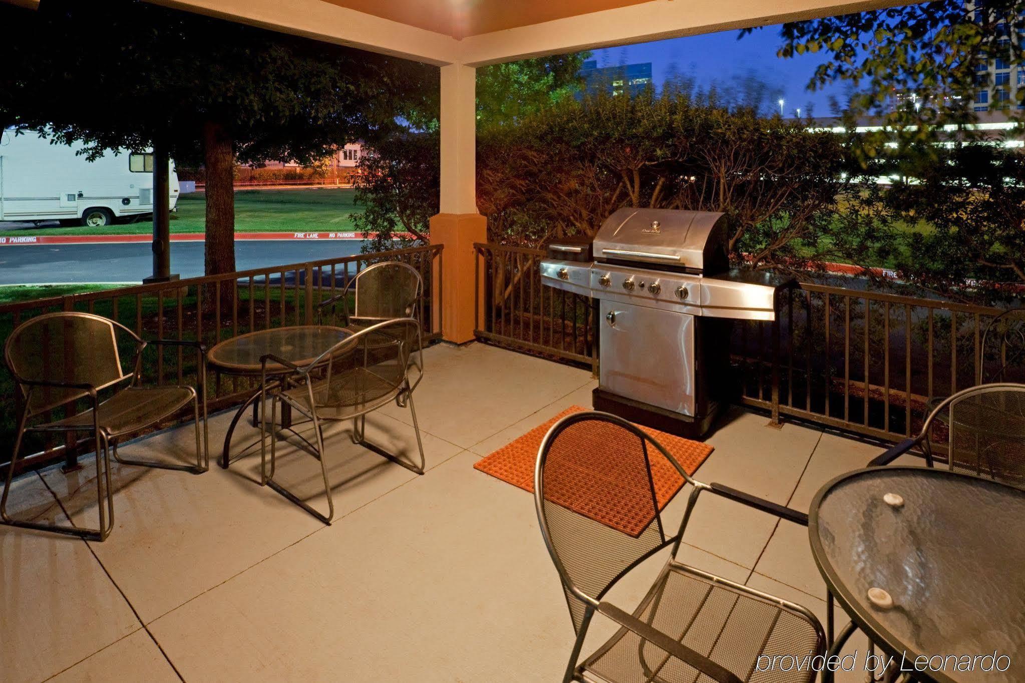 Sonesta Simply Suites Dallas Galleria Ngoại thất bức ảnh